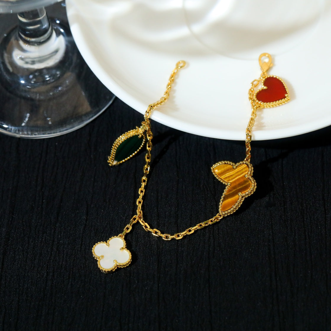 [Solara Jewelry]LUCKY SPRING 5 MOTIF GOLD BRACELET