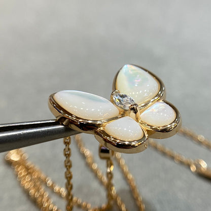 [Solara Jewelry]BUTTERFLY MOP DIAMOND NECKLACE