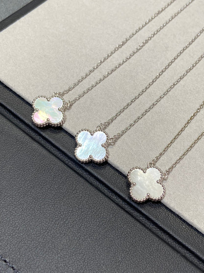 [Solara Jewelry]CLOVER MEDIUM SILVER WHITE MOP NECKLACE