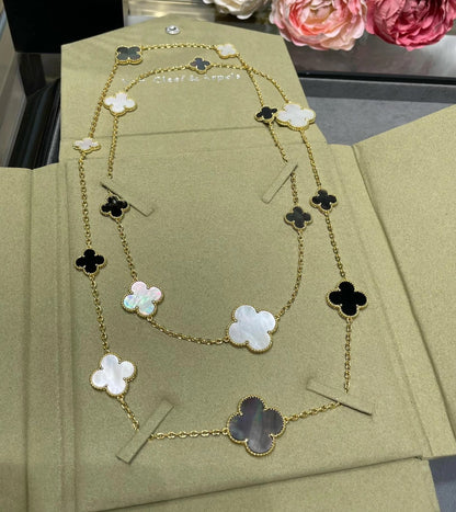 [Solara Jewelry]CLOVER 16 MOTIF WHITE NECKLACE