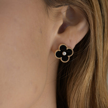 [Solara Jewelry]CLOVER MEDIUM 1 MOTIFS ONYX DIAMOND EARRINGS