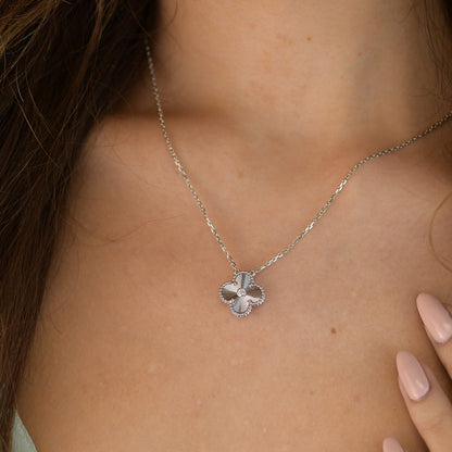 [Solara Jewelry]CLOVER  15MM DIAMOND LASER NECKLACE SILVER