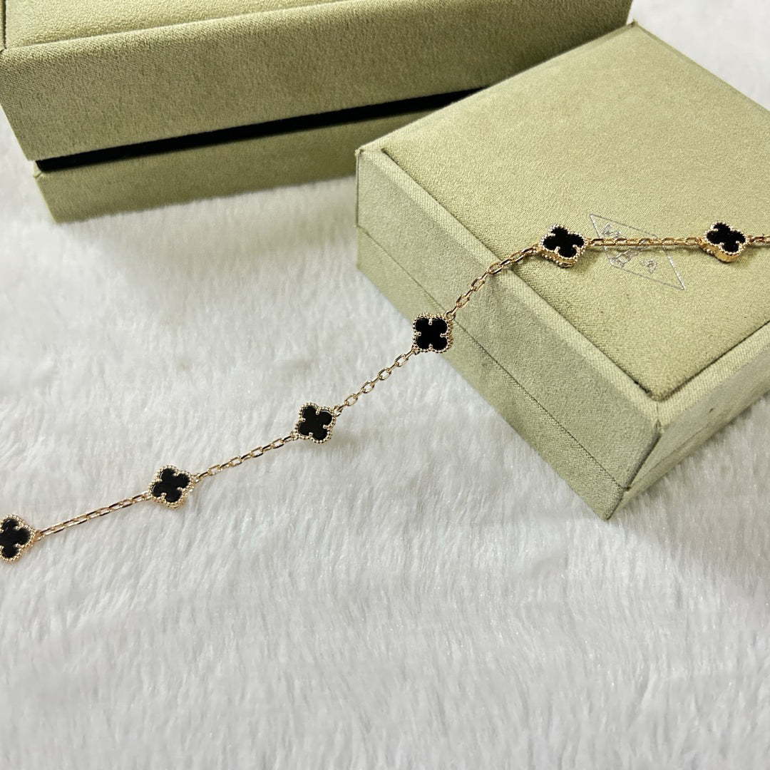 [Solara Jewelry]CLOVER 6 MOTIF  ONYXS BRACELET