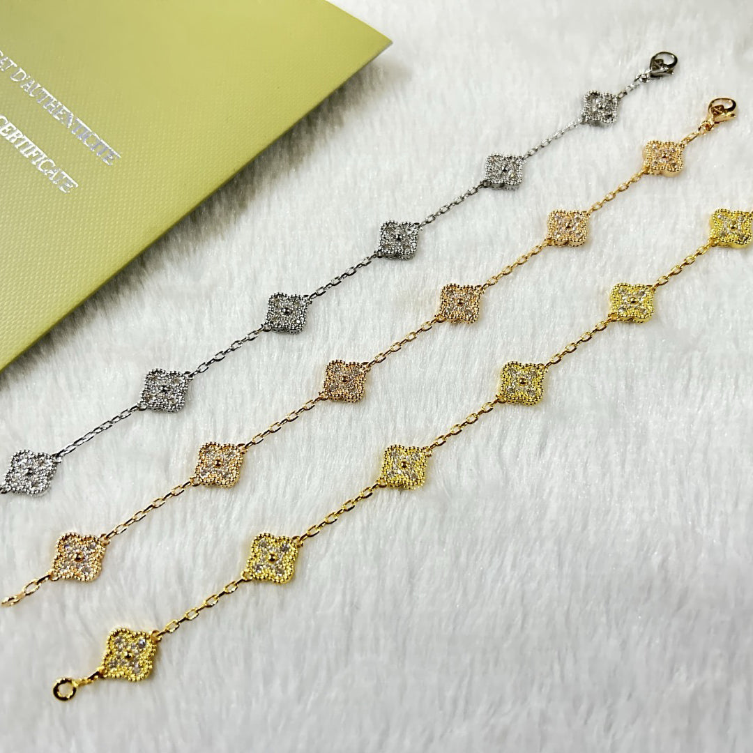 [Solara Jewelry]CLOVER 6 MOTIF DIAMOND BRACELET