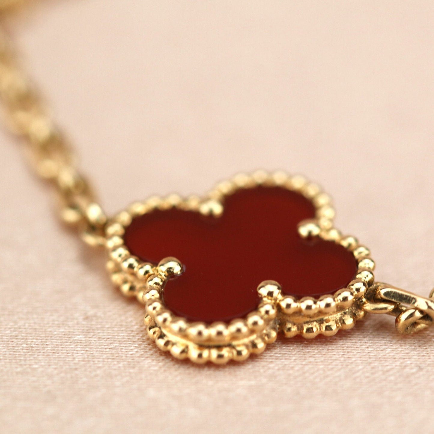 [Solara Jewelry]CLOVER 5 MOTIFS RED AGATE  BRACELET
