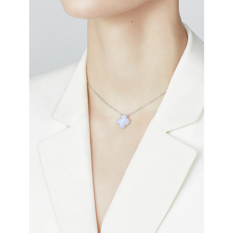 [Solara Jewelry]CLOVER 15MM BLUE CHALCEDONY NECKLACE SILVER