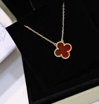 [Solara Jewelry]CLOVER 15MM KARNEOL EINZELBLUMEN-HALSKE CLOVER 15MM KARNEOL EINZELBLUMEN-HALSKETTE