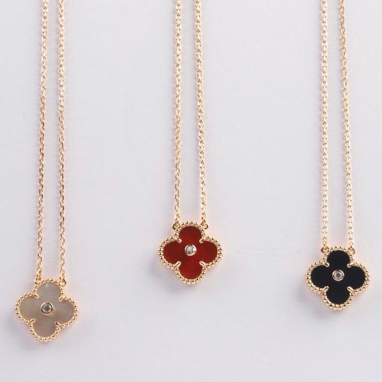 [Solara Jewelry]CLOVER 15MM DIAMOND CARNELIAN NECKLACE