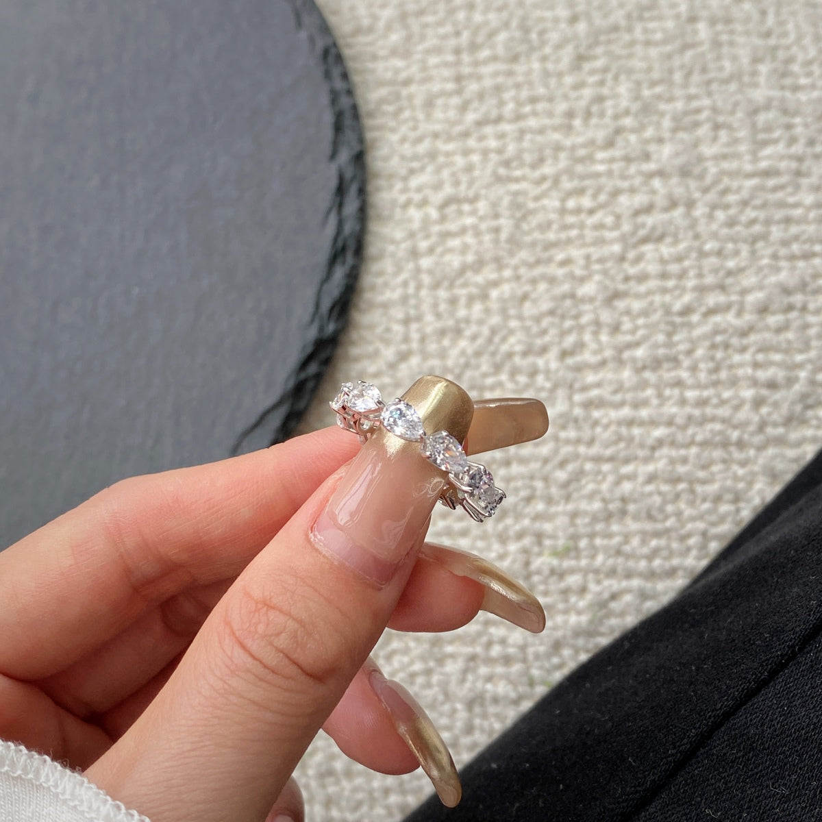 [Solara Jewelry]Exquisite Pear Cut Tennis Ring