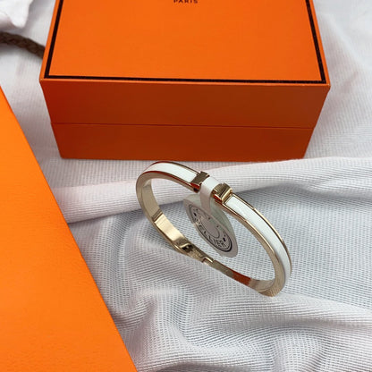 [Solara Jewelry]CLASSIC HM CLIC WHITE 8MM ENAMEL BRACELET