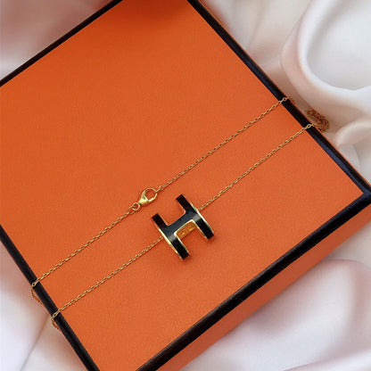 [Solara Jewelry]HM CLIC BLACK ENAMEL GOLD NECKLACE