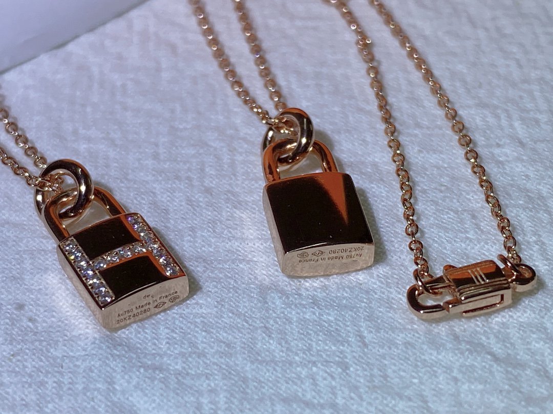 [Solara Jewelry]HM ADVANCED NICHE LOCK HEAD NECKLACE DIAMONDS