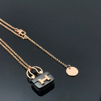 [Solara Jewelry]WOMEN'S HM AMULETTES CONSTANCE PENDANT NECKLACE