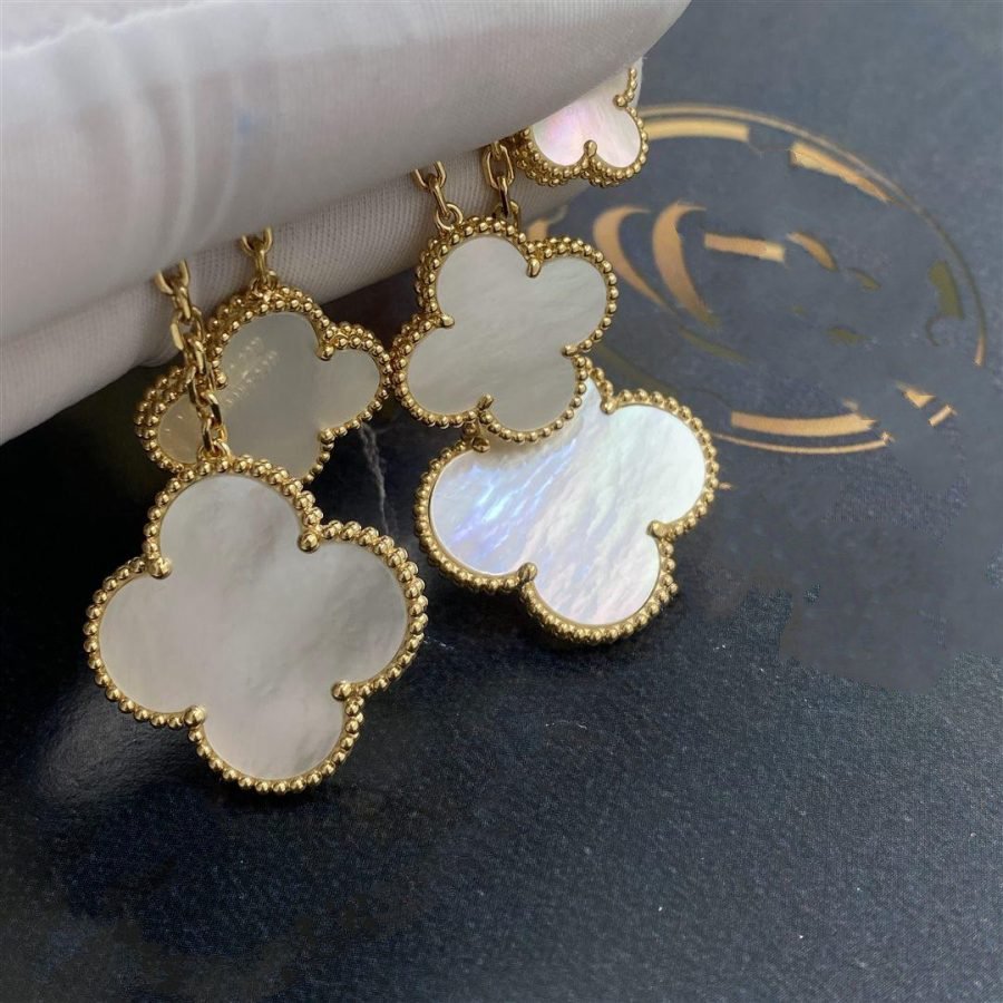 [Solara Jewelry]CLOVER EARRINGS WHITE MOP 4 MOTIFS GOLD