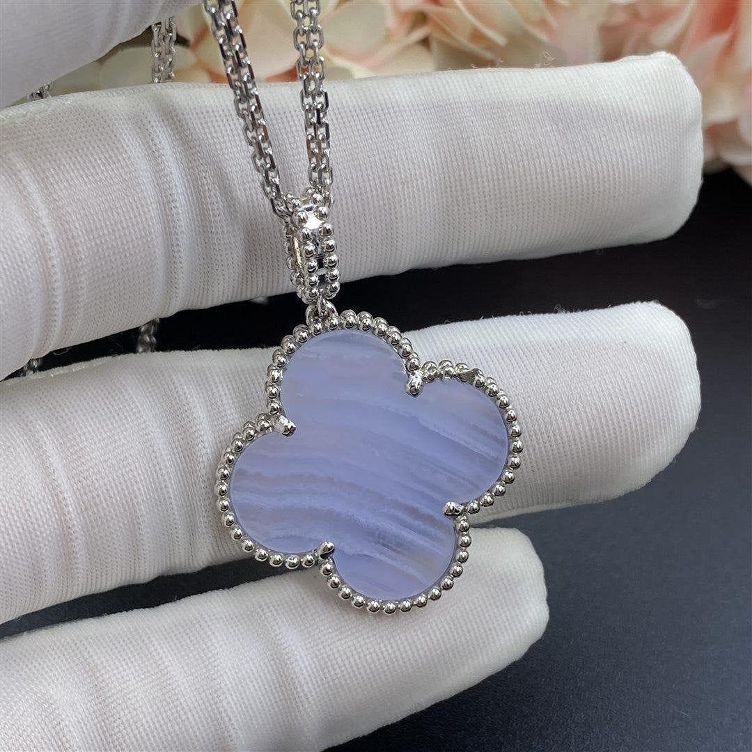 [Solara Jewelry]CLOVER SILVER CHALCEDONY BIG CLOVER NECKLACE