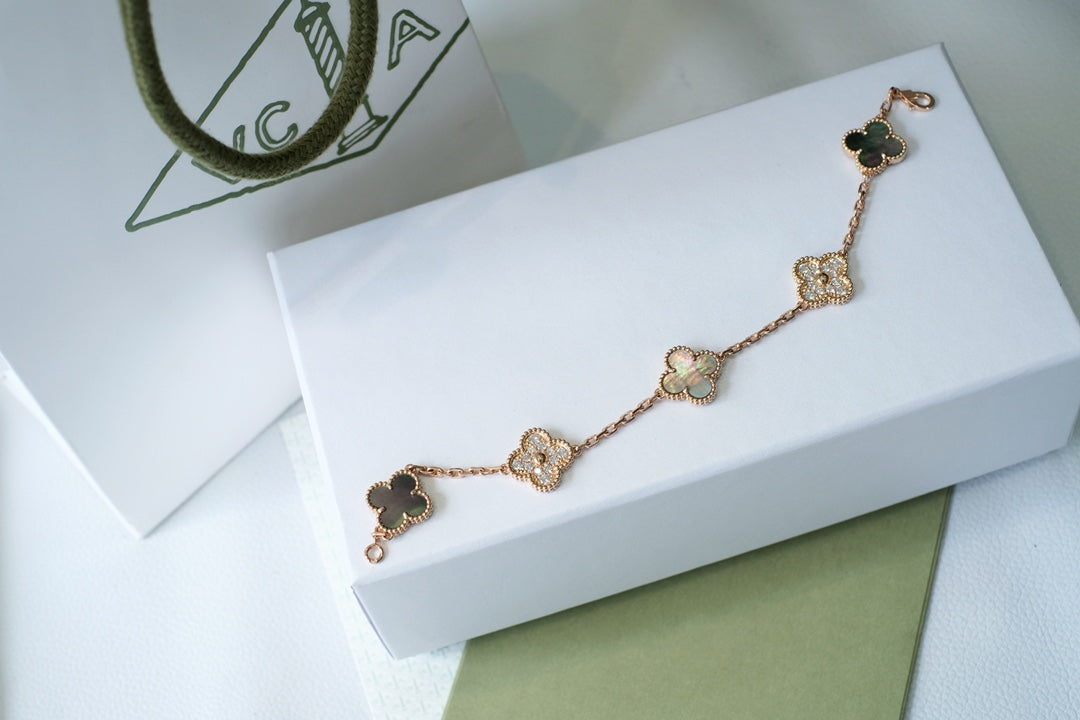 [Solara Jewelry]CLOVER 5 MOTIFS DARK MOP AND DIAMONDS PINK GOLD BRACELET
