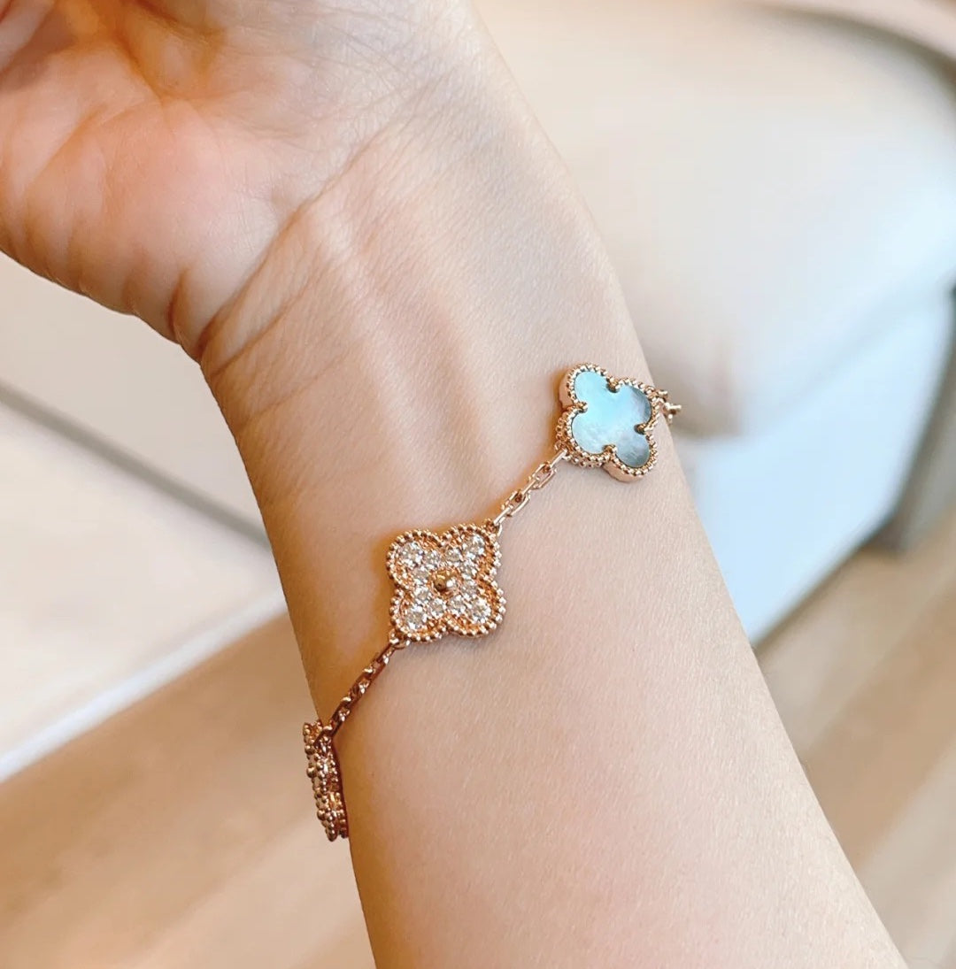 [Solara Jewelry]CLOVER 5 MOTIFS DARK MOP AND DIAMONDS PINK GOLD BRACELET