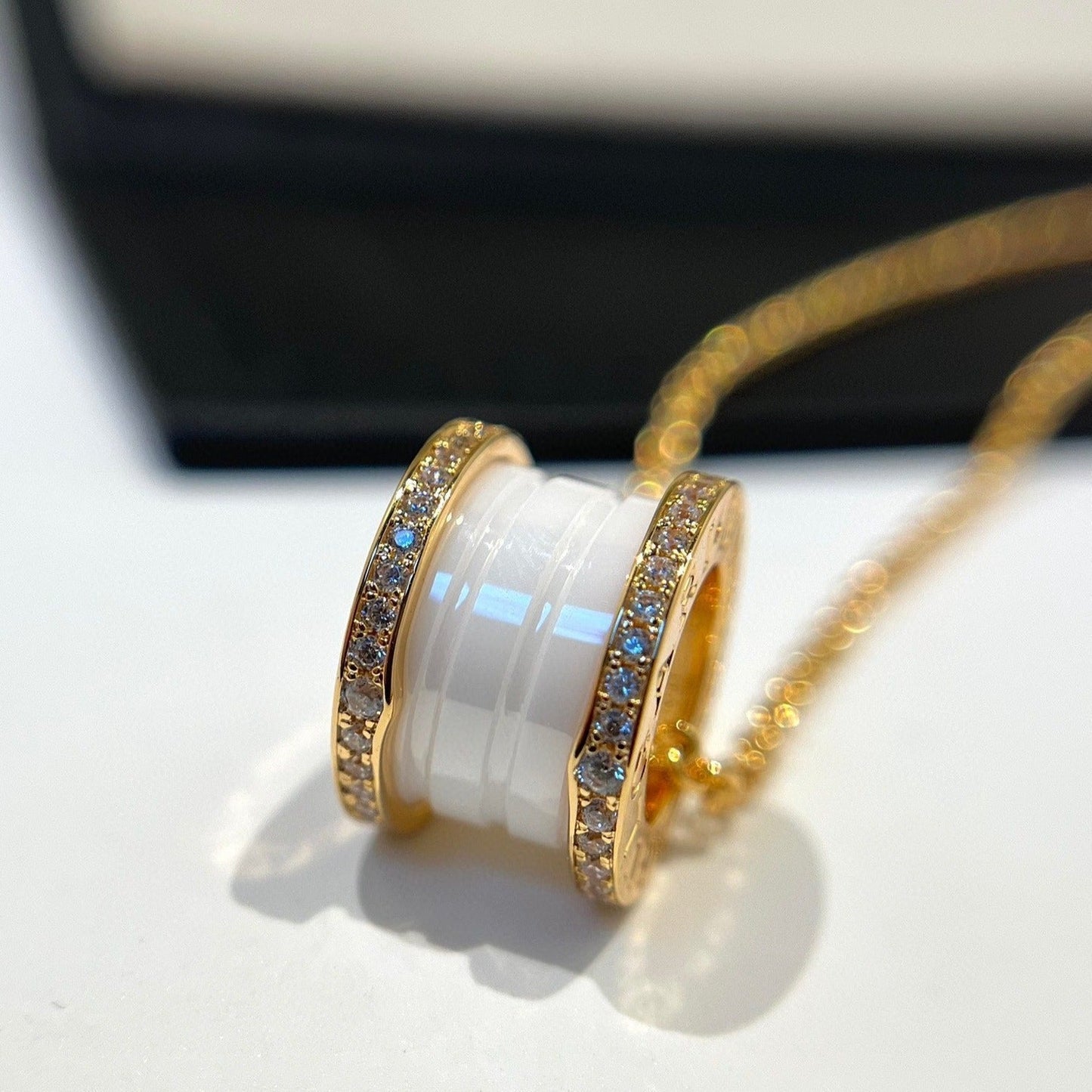 [Solara Jewelry]ZERO 1 WHITE CERAMIC DIAMOND PINK GOLD NECKLACE